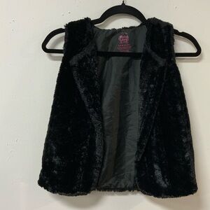 FADED GLORY BLACK FAUX FUR VEST
